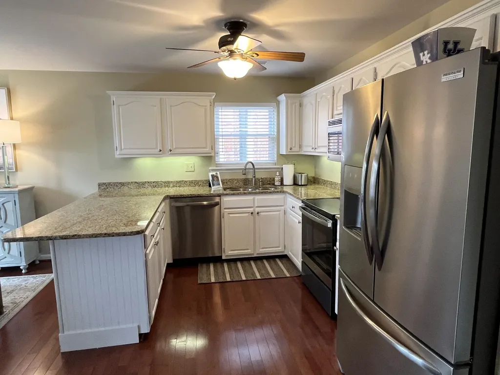 2905 Tabor Oaks Lane Lexington KY 40502