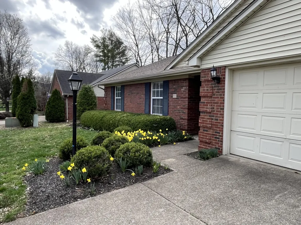 2905 Tabor Oaks Lane Lexington KY 40502