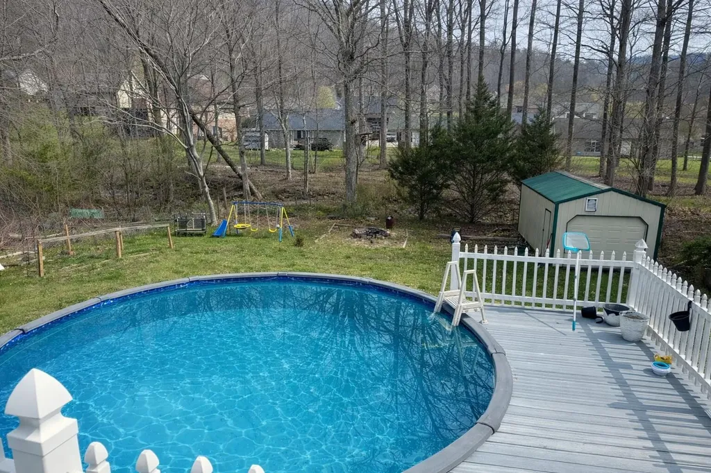 156 Wellington Drive Middlesboro KY 40965