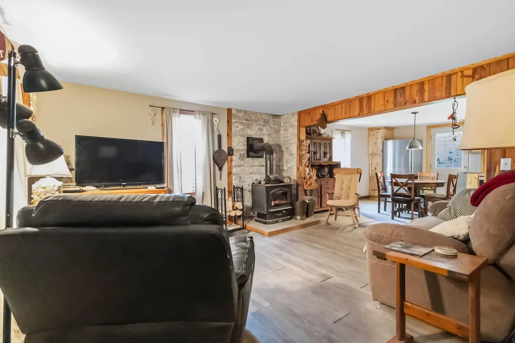 1666 Pointer Creek Road Science Hill KY 42553