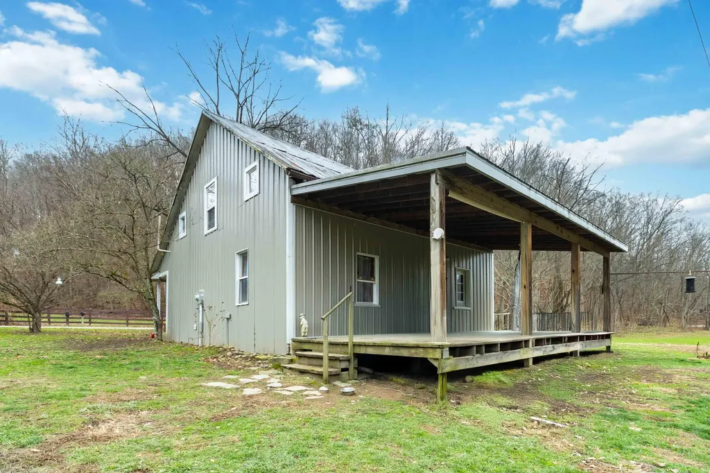 1666 Pointer Creek Road Science Hill KY 42553