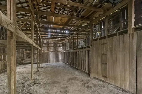 1666 Pointer Creek Road Science Hill KY 42553