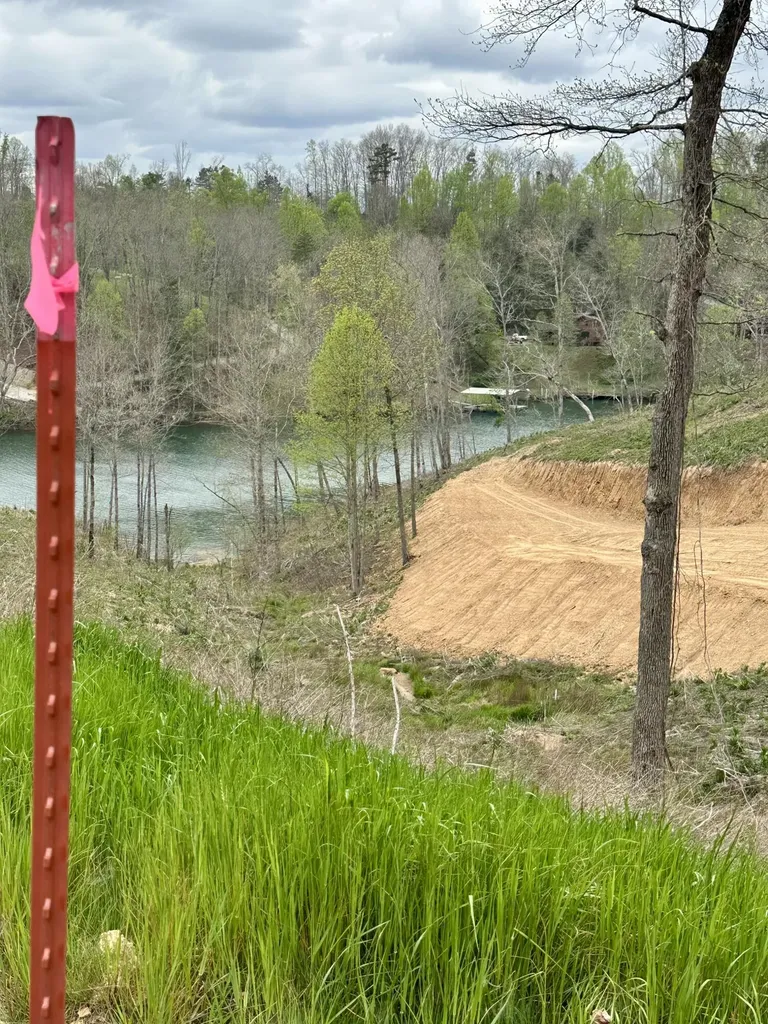 Lot 20 Sleepy Hollow Road East Bernstadt KY 40729