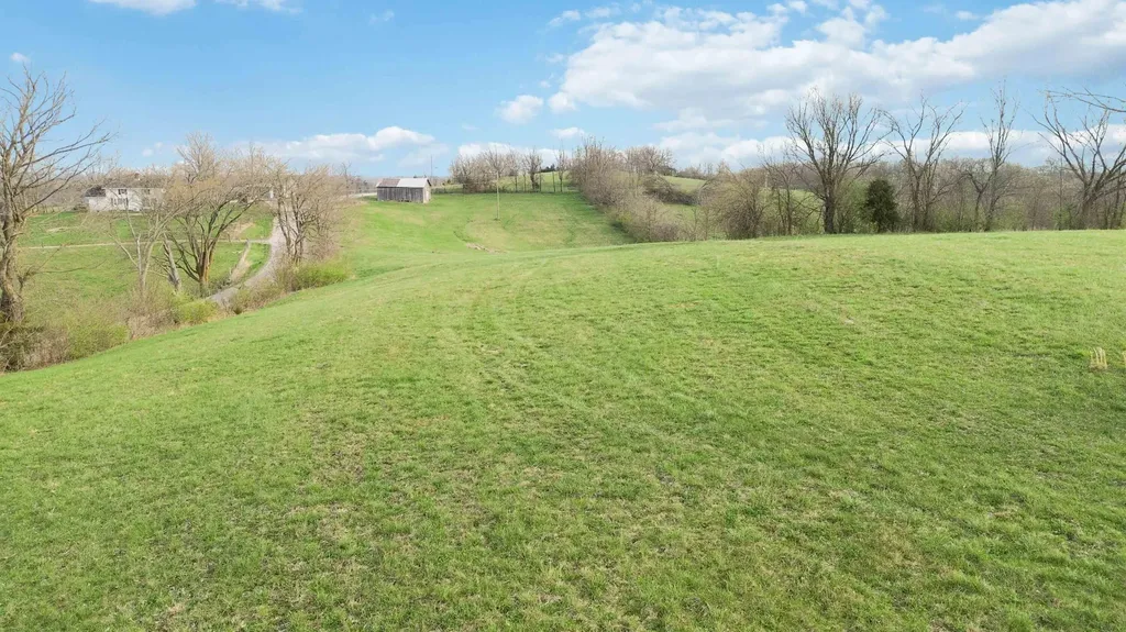 3680 Poor Ridge Pike Lancaster KY 40444
