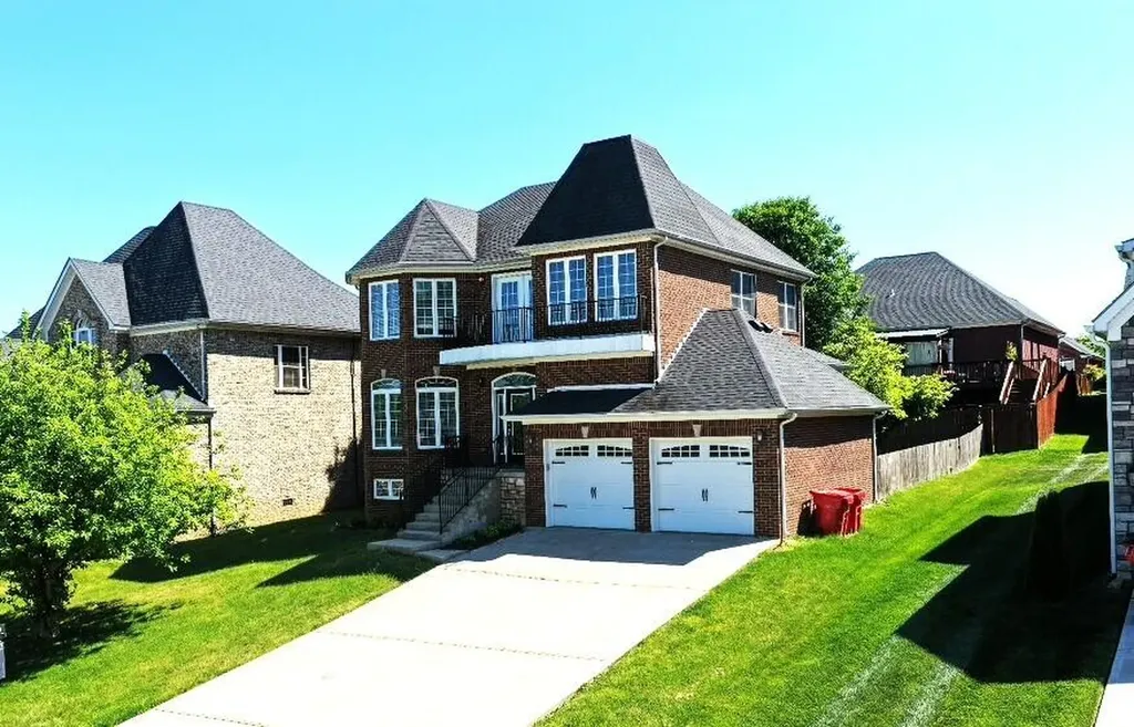 109 Bayberry Lane Frankfort KY 40601