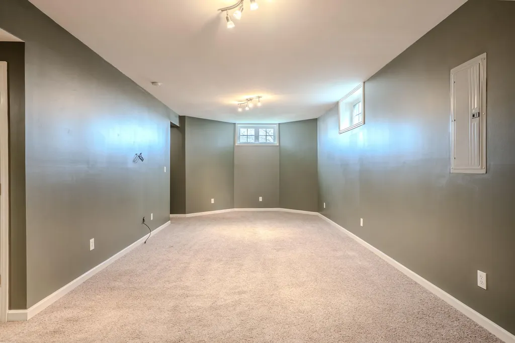 109 Bayberry Lane Frankfort KY 40601