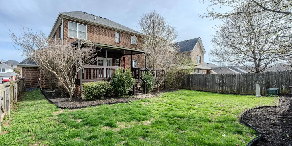 109 Bayberry Lane Frankfort KY 40601