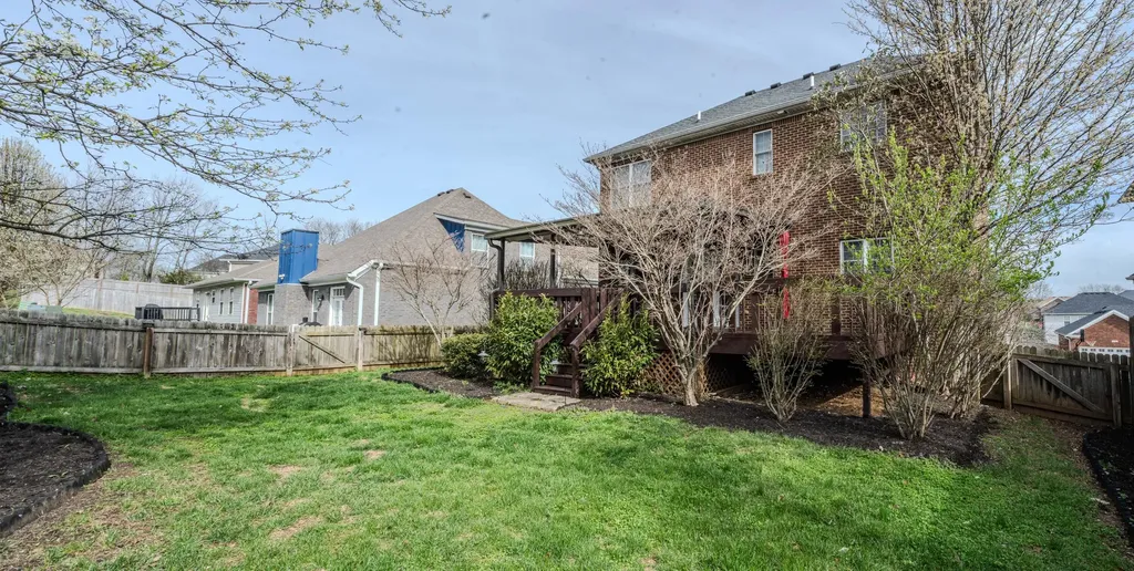 109 Bayberry Lane Frankfort KY 40601