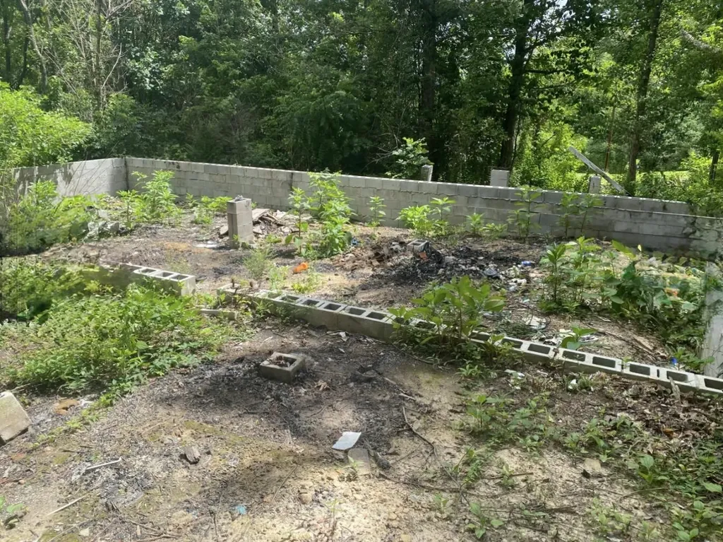7412 U.s. Highway 25 Corbin KY 40701