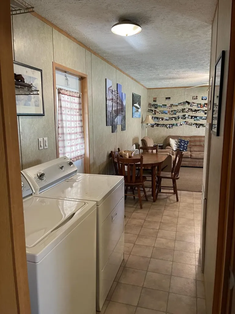 183 Circle Lane Burnside KY 42519