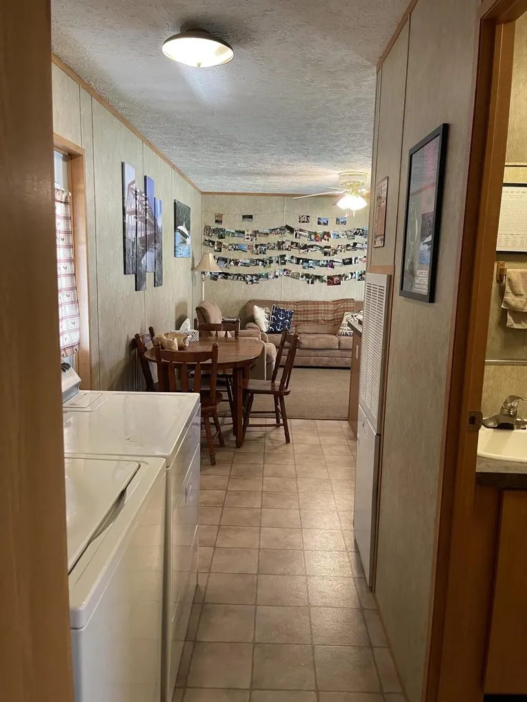 183 Circle Lane Burnside KY 42519