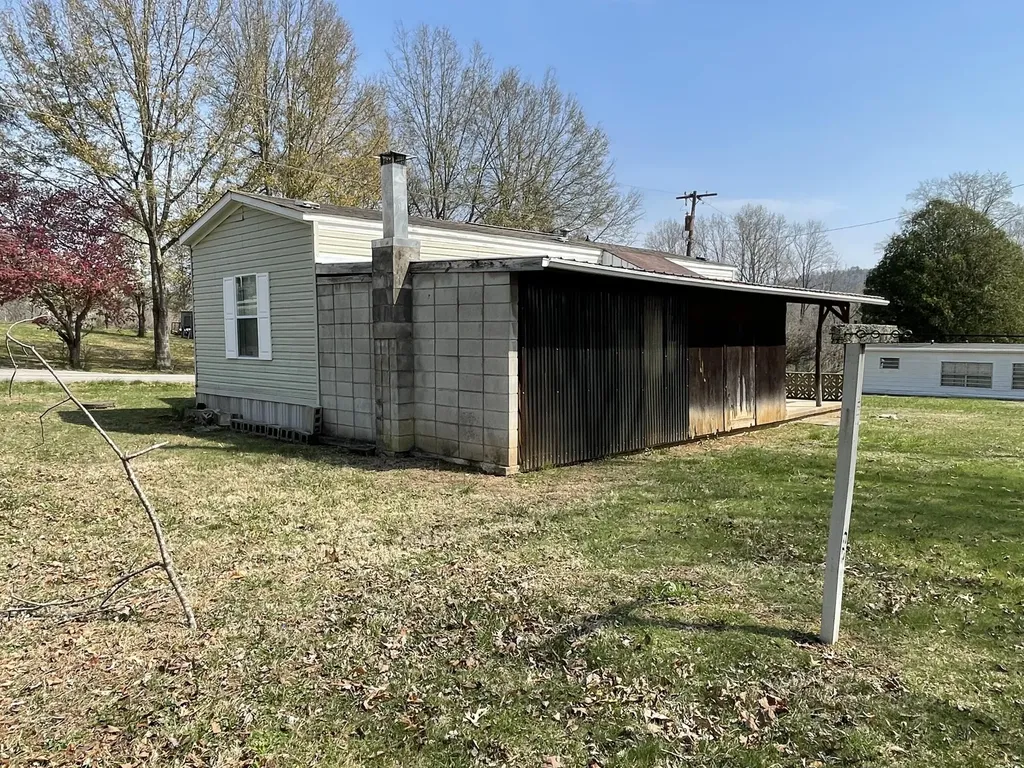 183 Circle Lane Burnside KY 42519
