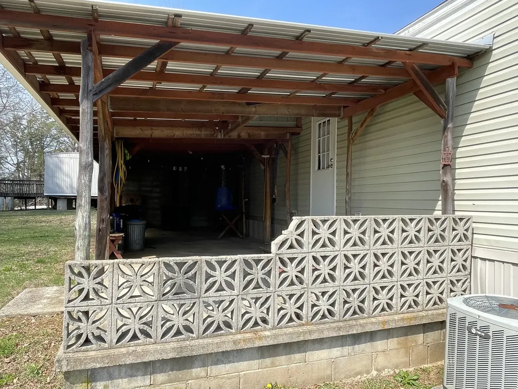 183 Circle Lane Burnside KY 42519