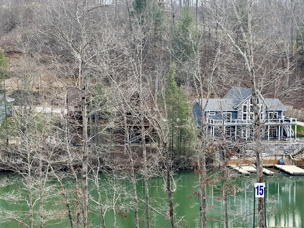 Lot 15 Sleepy Hollow Road East Bernstadt KY 40729