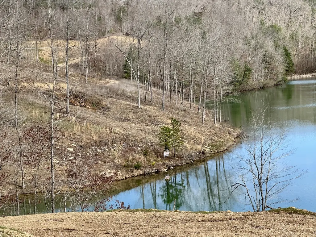 Lot 15 Sleepy Hollow Road East Bernstadt KY 40729