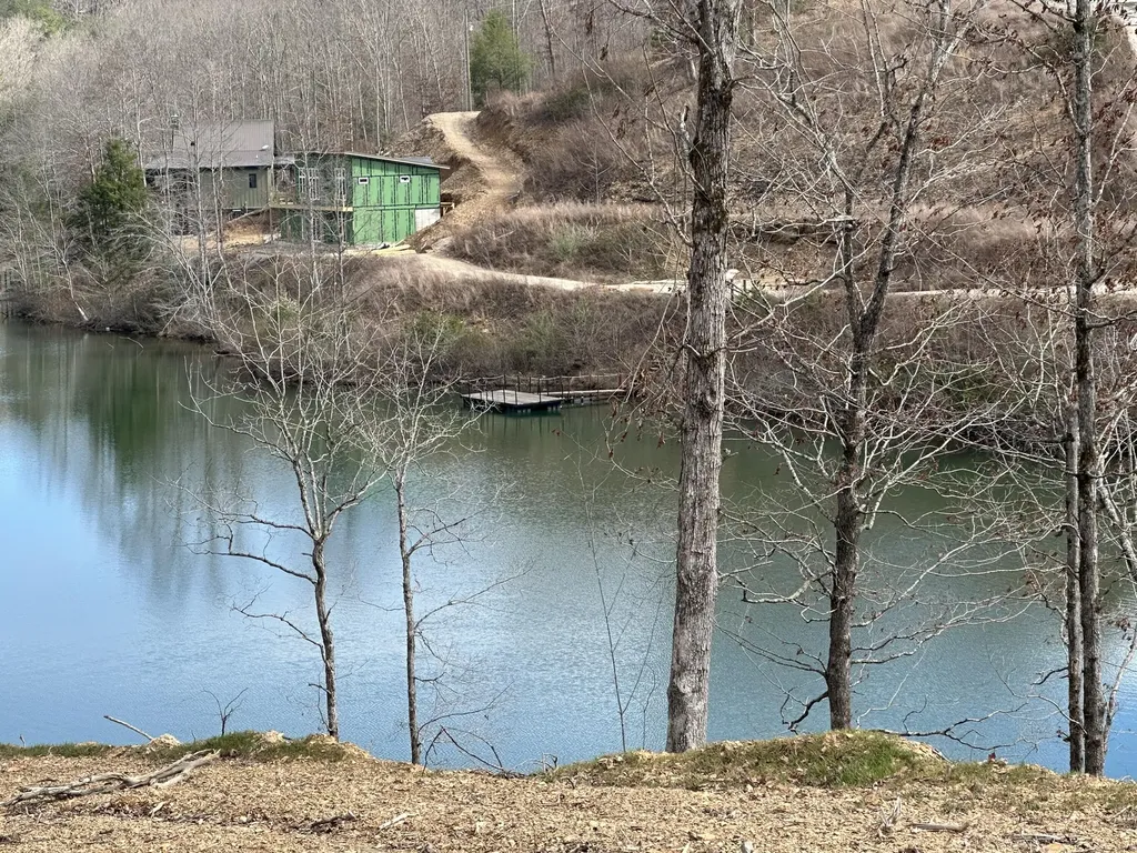 Lot 15 Sleepy Hollow Road East Bernstadt KY 40729