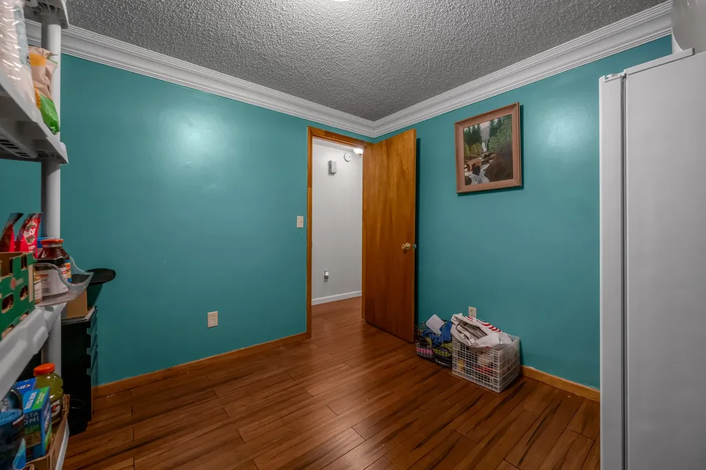 1540 Scaffold Lick Creek Road Berry KY 41003