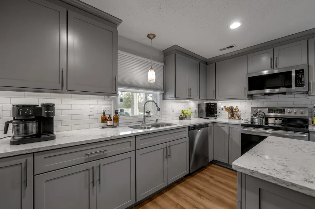 1540 Scaffold Lick Creek Road Berry KY 41003