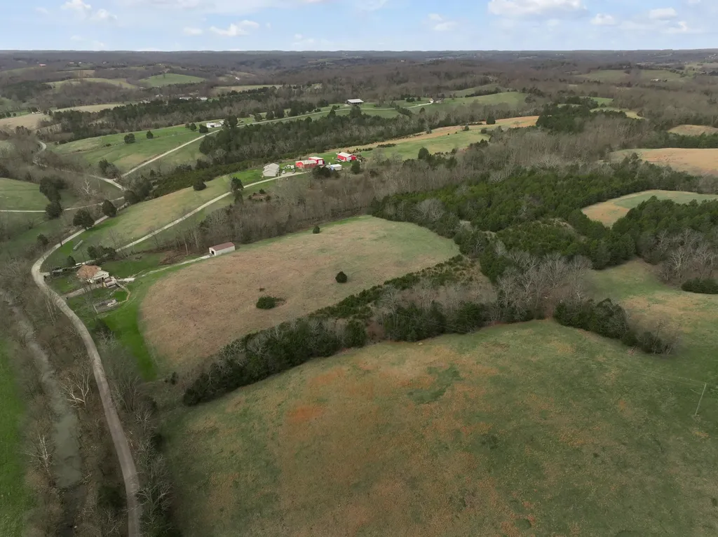 1540 Scaffold Lick Creek Road Berry KY 41003