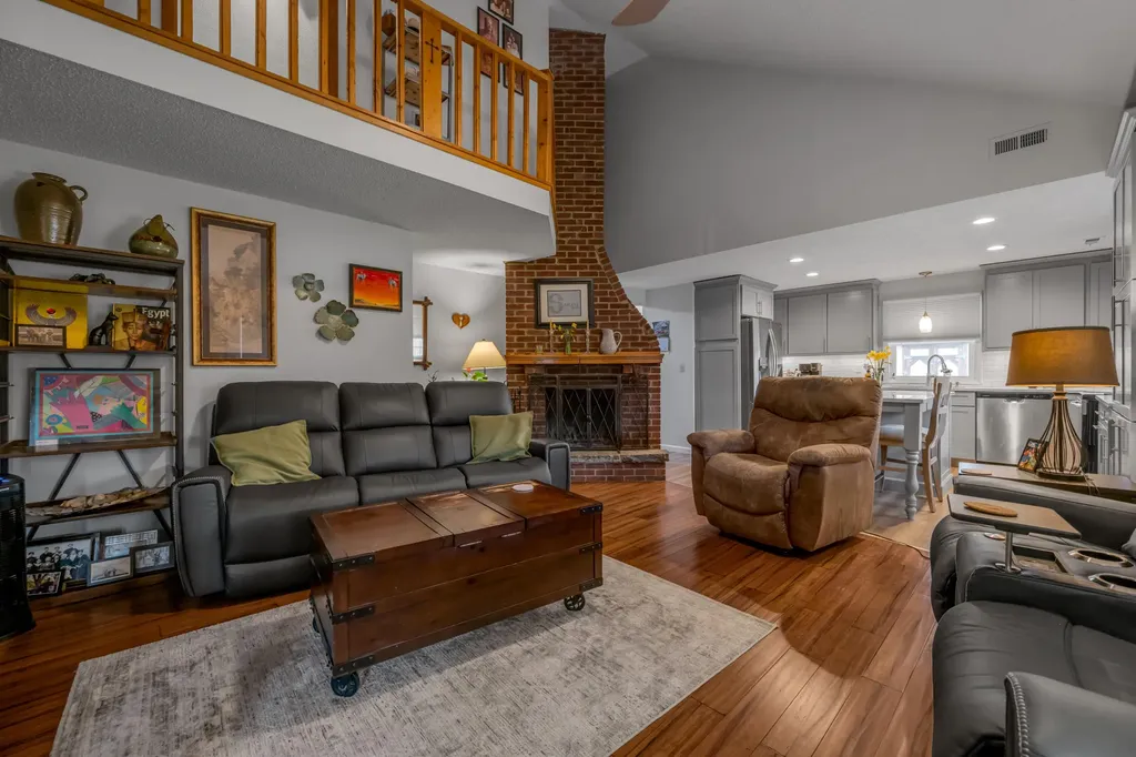 1540 Scaffold Lick Creek Road Berry KY 41003