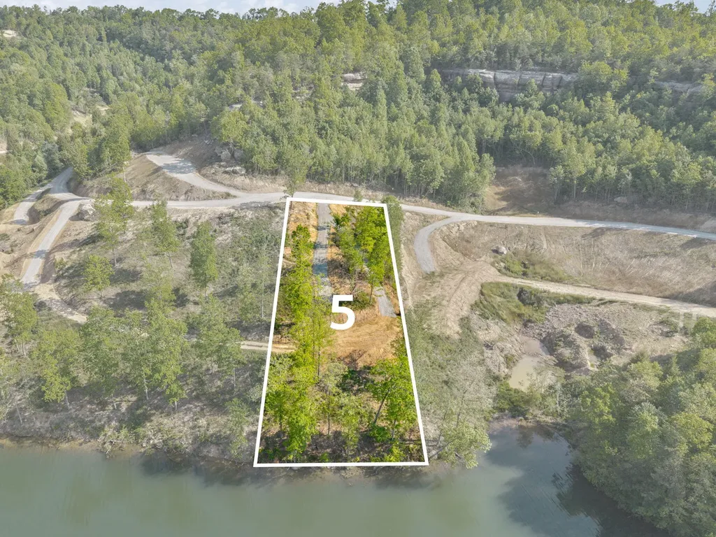 Lot 5 Sleepy Hollow Road East Bernstadt KY 40729