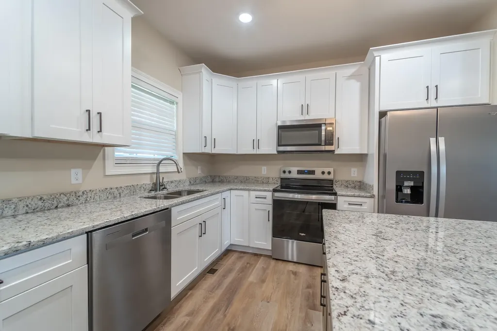 177 Central Park Avenue Berea KY 40403