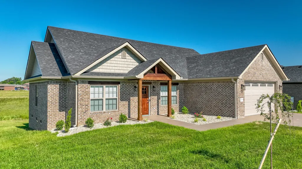 177 Central Park Avenue Berea KY 40403