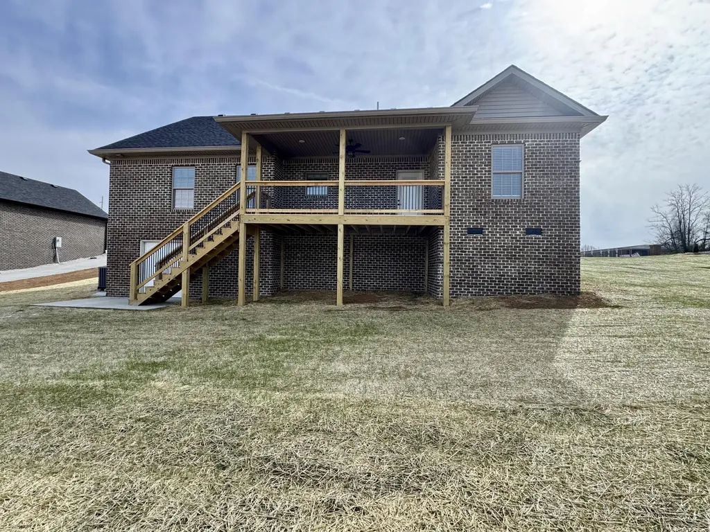 177 Central Park Avenue Berea KY 40403
