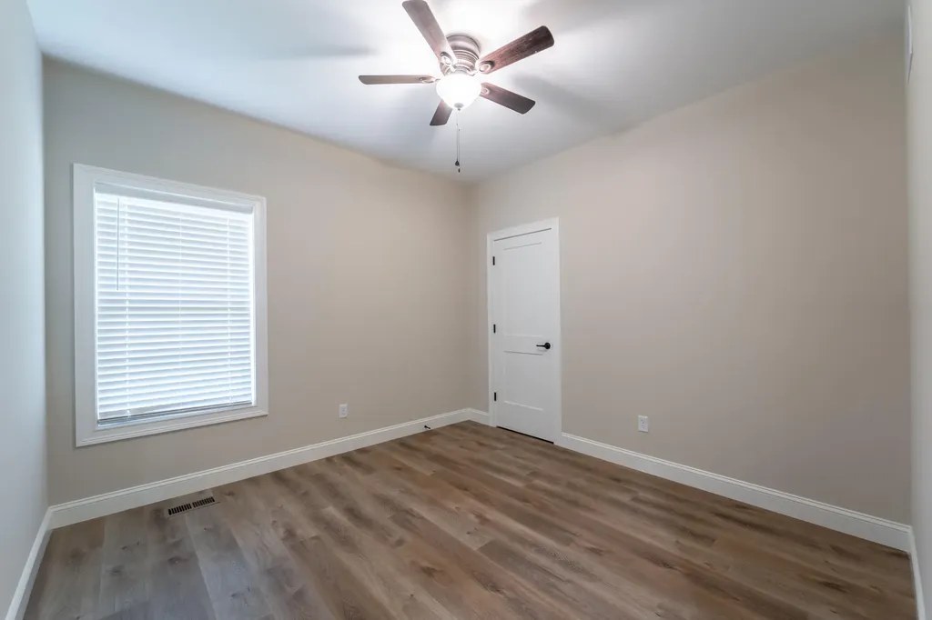 177 Central Park Avenue Berea KY 40403