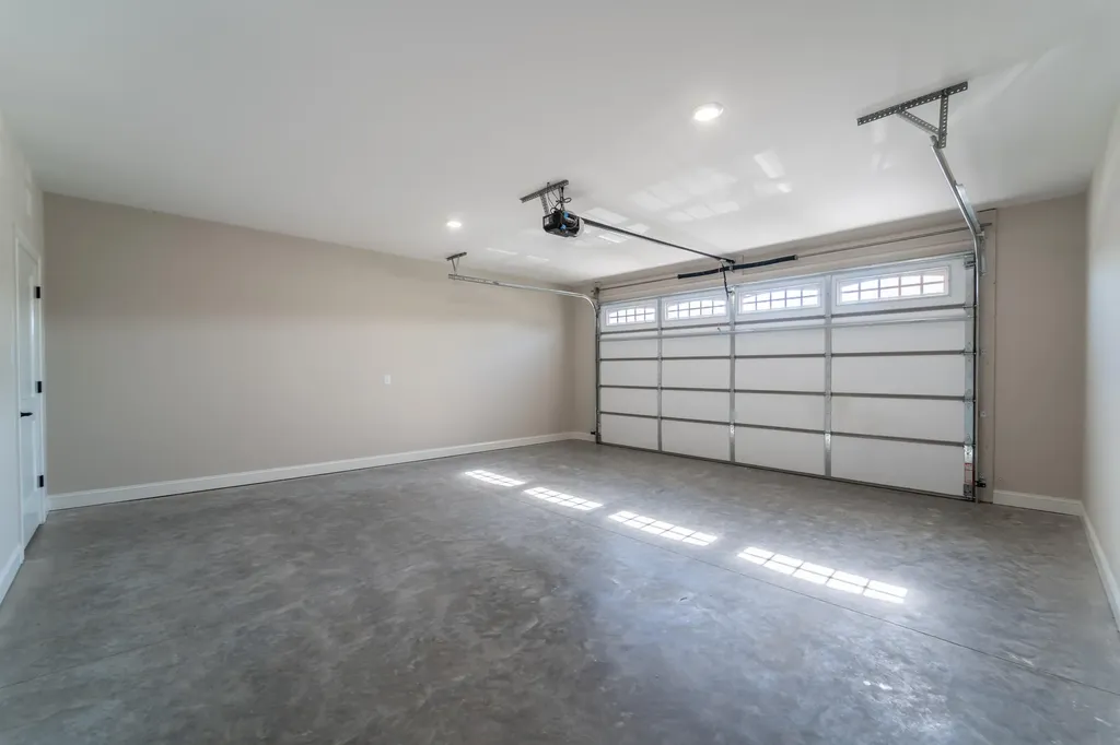 177 Central Park Avenue Berea KY 40403
