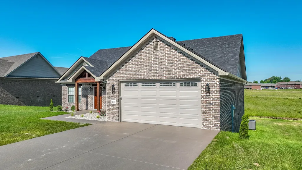 177 Central Park Avenue Berea KY 40403