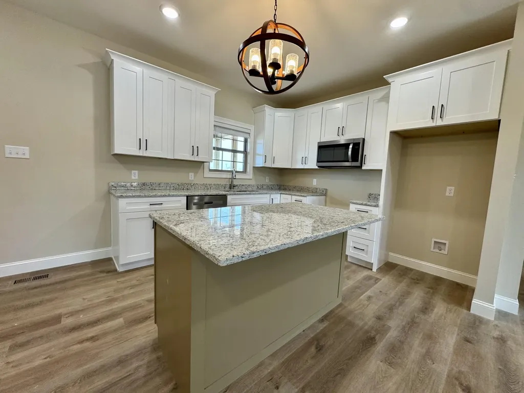 177 Central Park Avenue Berea KY 40403