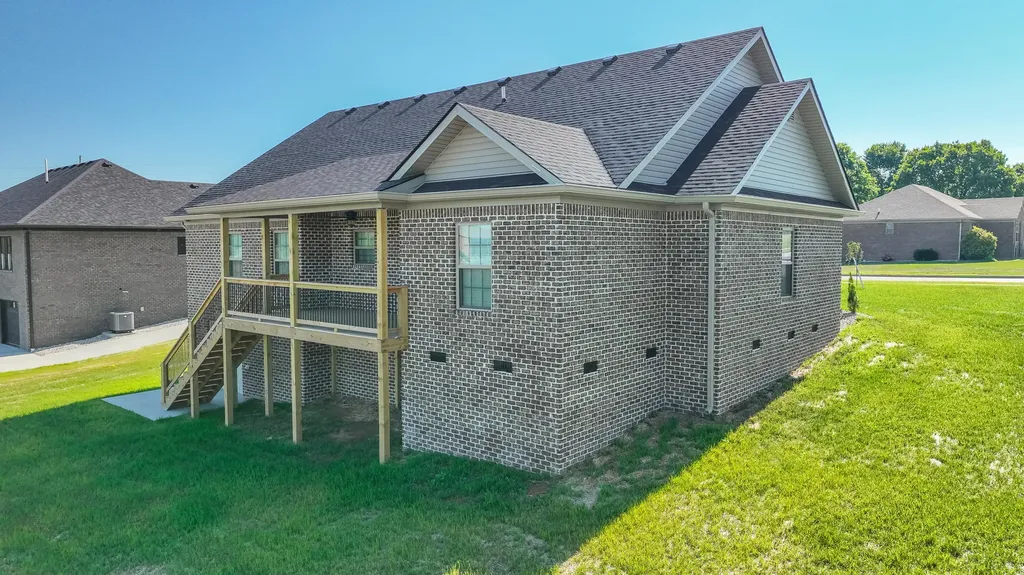 177 Central Park Avenue Berea KY 40403