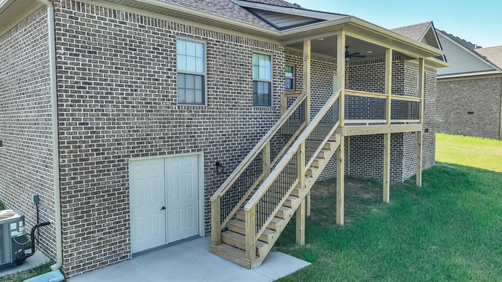 177 Central Park Avenue Berea KY 40403