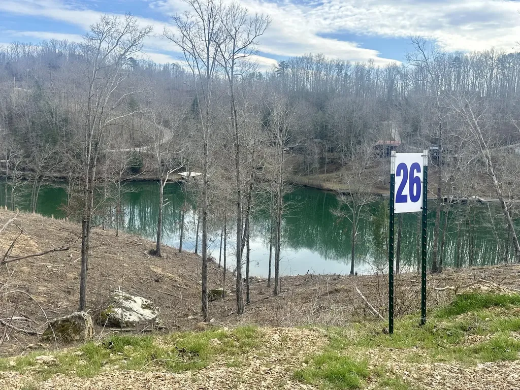 Lot 26 Sleepy Hollow Road East Bernstadt KY 40729