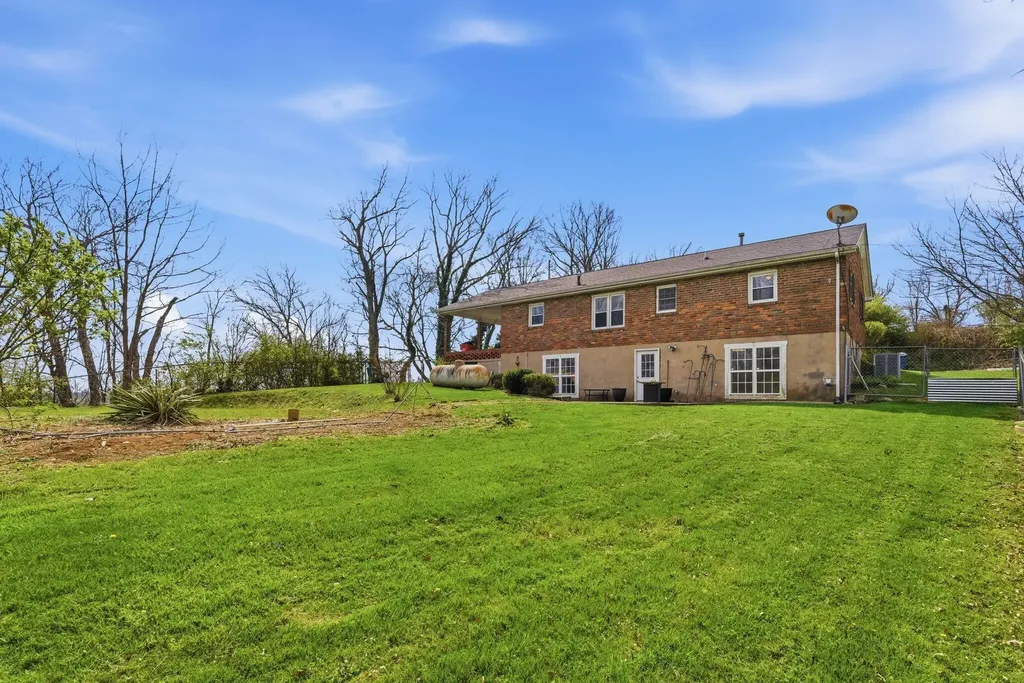 36 Aldridge Court Frankfort KY 40601