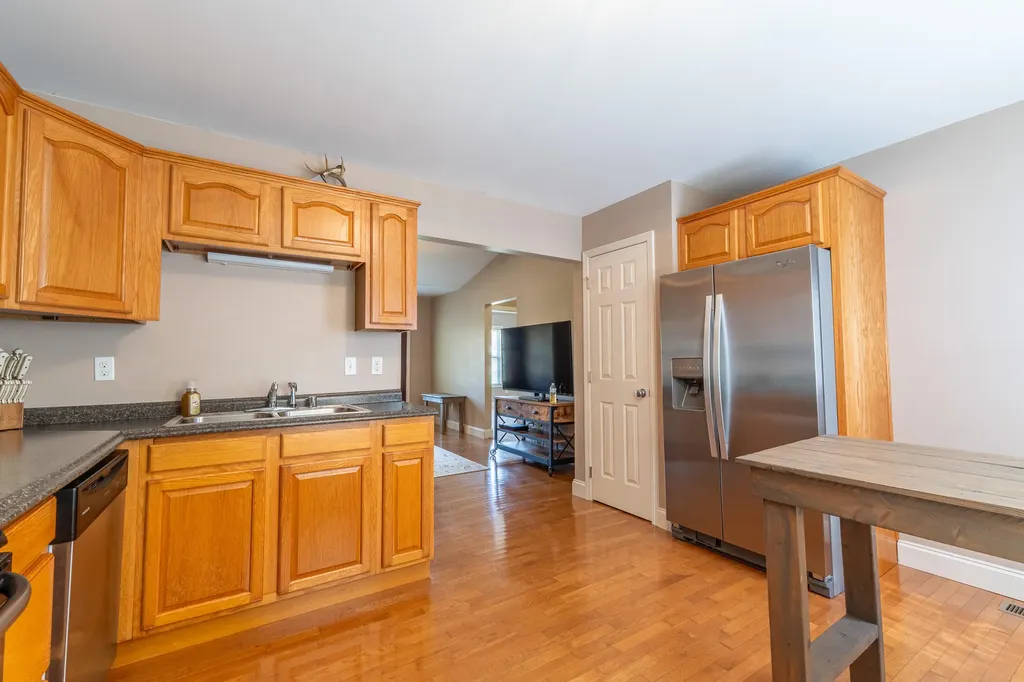1299 E Pittsburg Church Road London KY 40741