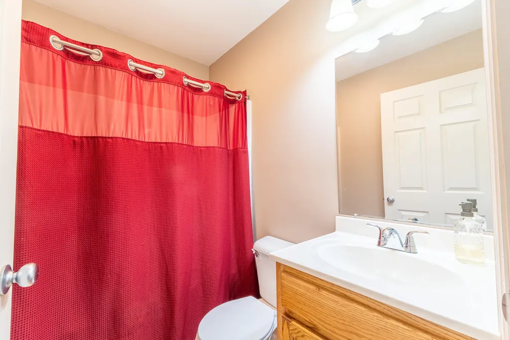 1299 E Pittsburg Church Road London KY 40741