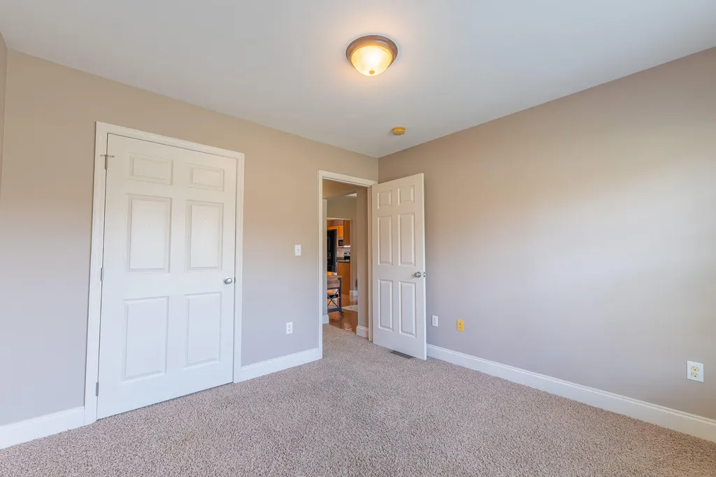 1299 E Pittsburg Church Road London KY 40741