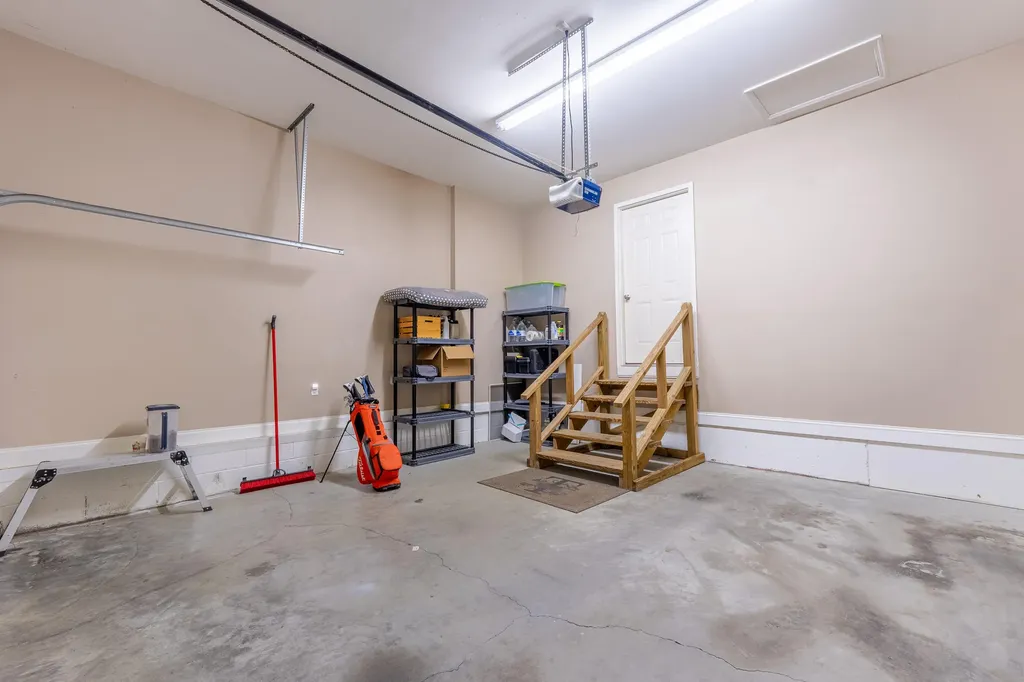 1299 E Pittsburg Church Road London KY 40741