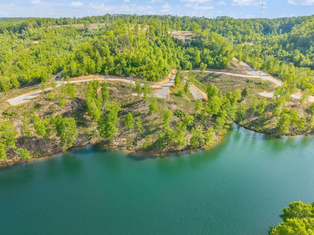 Lot 22 Sleepy Hollow Road East Bernstadt KY 40729