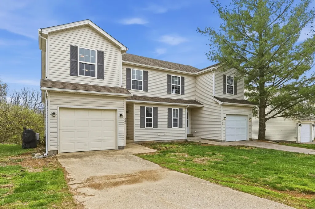 258-260 Elkhorn Meadows Drive Georgetown KY 40324