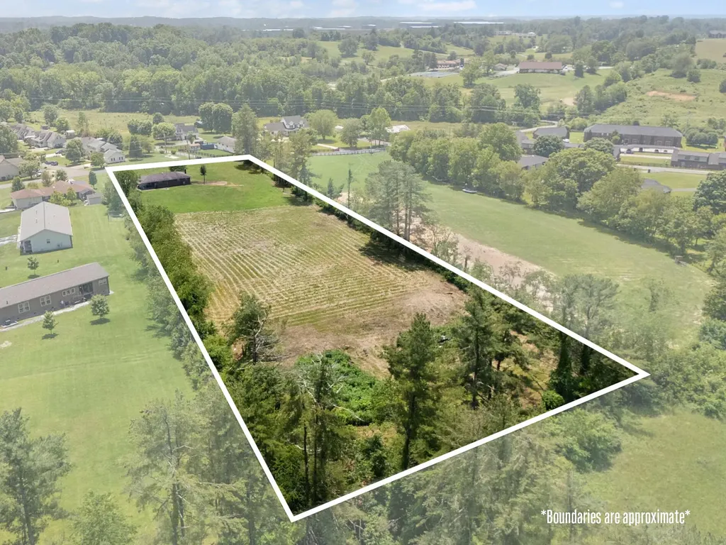 386 B Boggs Road London KY 40744
