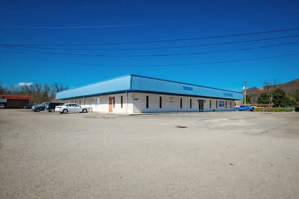 841 Highway 25 Williamsburg KY 40769