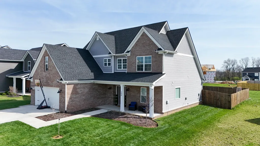 204 Skaggs Boulevard Nicholasville KY 40356