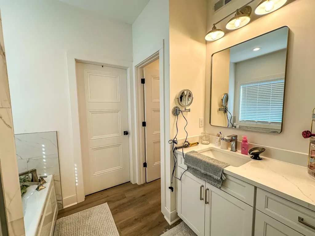 204 Skaggs Boulevard Nicholasville KY 40356