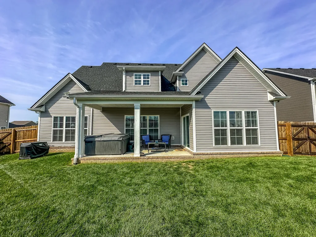 204 Skaggs Boulevard Nicholasville KY 40356