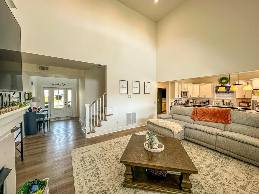 204 Skaggs Boulevard Nicholasville KY 40356
