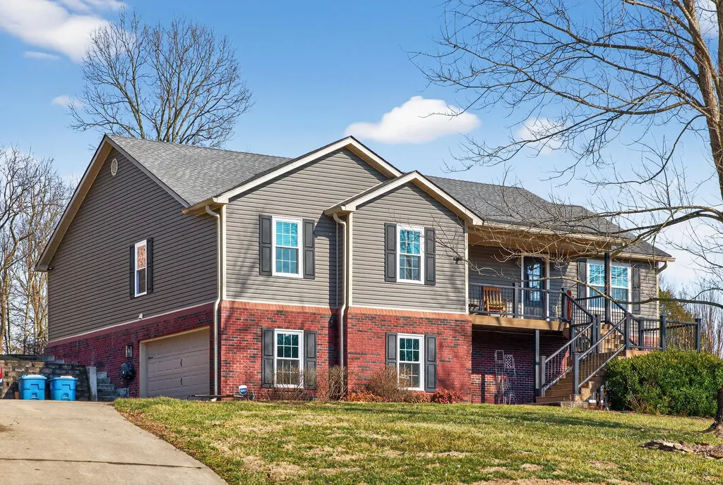 2012 Mooreland Drive Lawrenceburg KY 40342