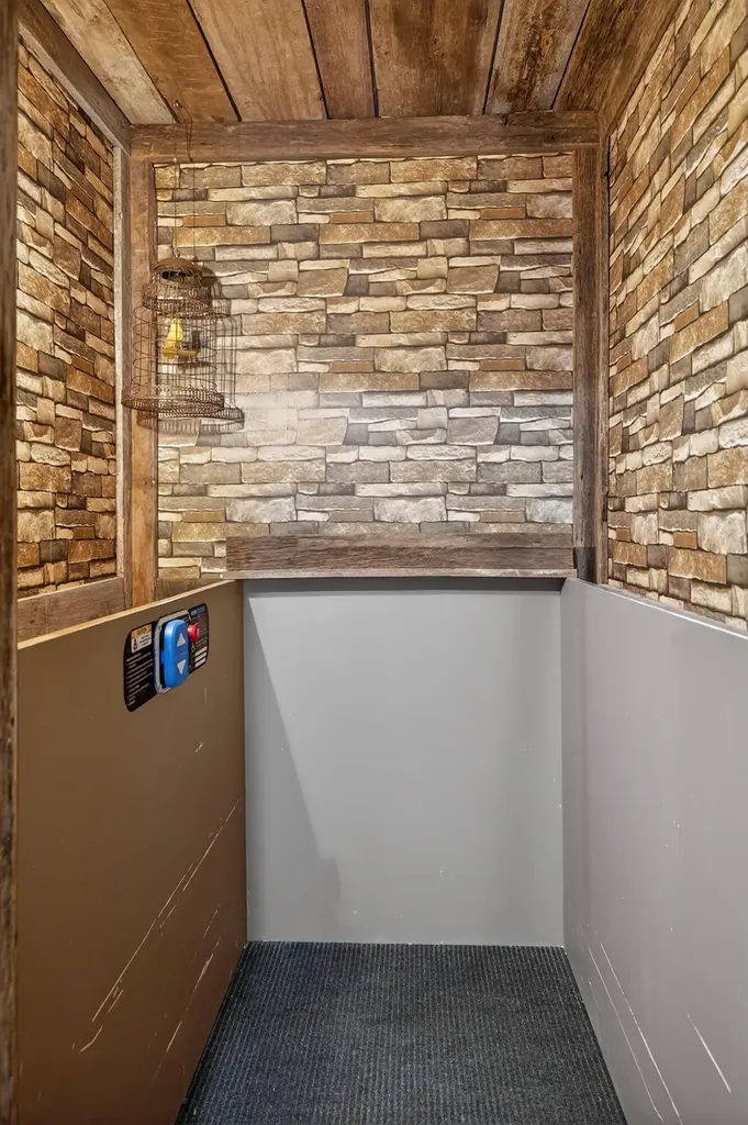 2012 Mooreland Drive Lawrenceburg KY 40342